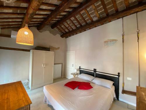 Apartamento Incastrum - La Soffitta In Centro
