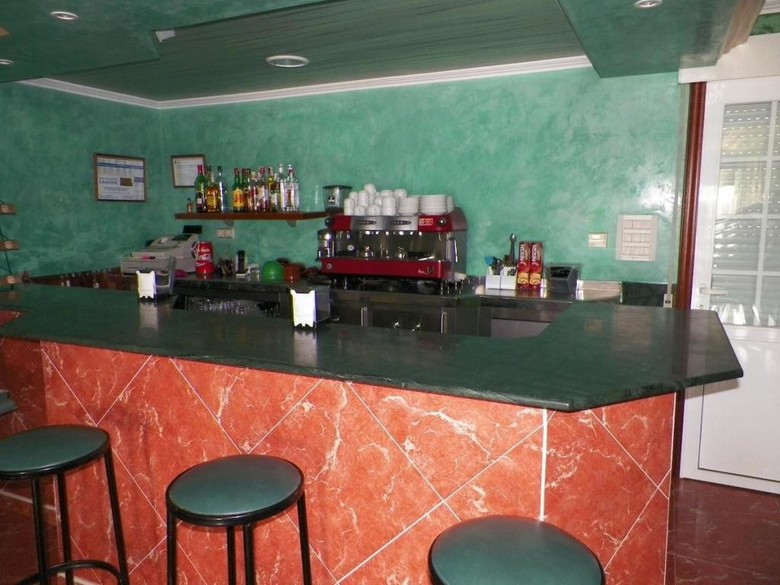 Hostal Pensi�n Residencia Xaraiba
