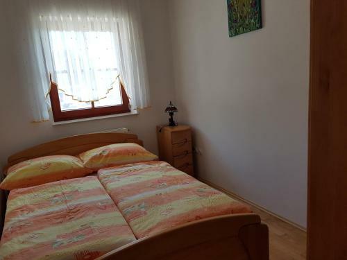 Hostal Vaznik Farm House Apartments