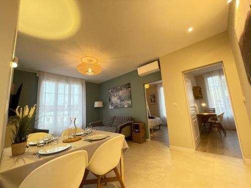 Apartamento Rare 4 �toiles, Clim, Vue Port D�co Chaleureuse.