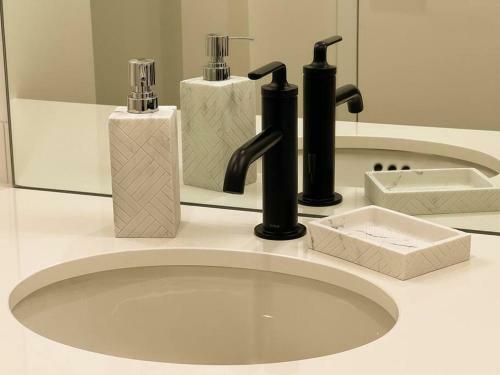 Apartamento Modern 2 Br 2.5 Bth Dwntwn Condo Exclusive Rooftop