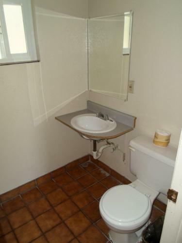 Motel Budget Inn Morgan Hill