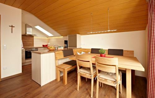Hostal G�stehaus Alpina