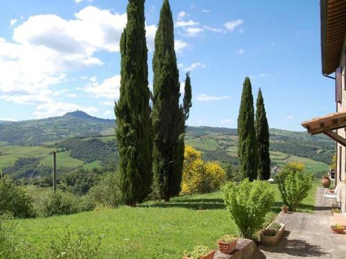 Tranquil Holiday Home In San Casciano Dei Bagni With Pool