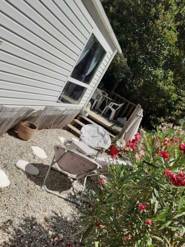 Le Bungalow Ensoleill� � Mandelieu La Napoule