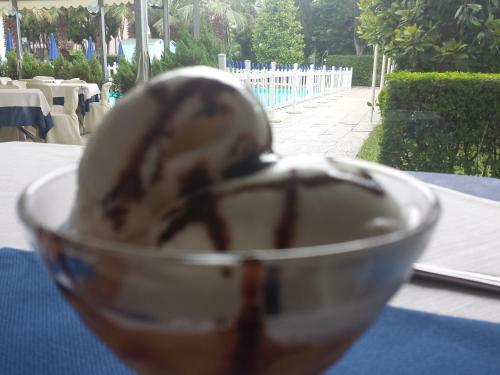 Hotel Centro Vacanze Domus M.g.