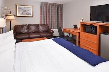 Hotel New Victorian Inn & Suites Omaha