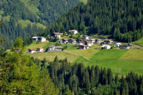 Hostal Gasthof Alpenrose