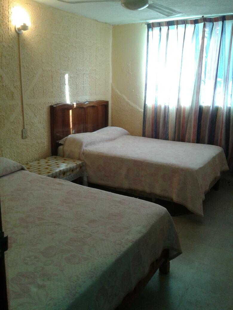 Hostal Bungalows Puerto Angel