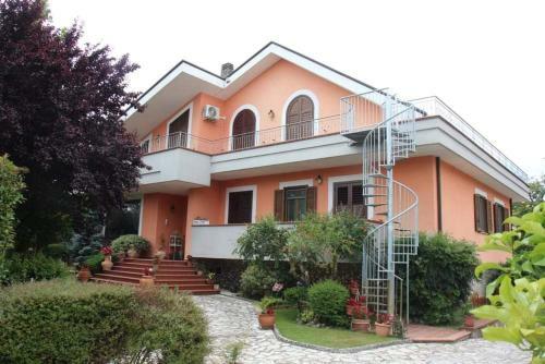 Apartamento La Soffitta - Appartamenti In Villa