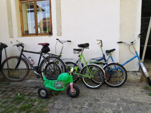 Chalupa Bran?e? Kom�rovsk� Rybn�k