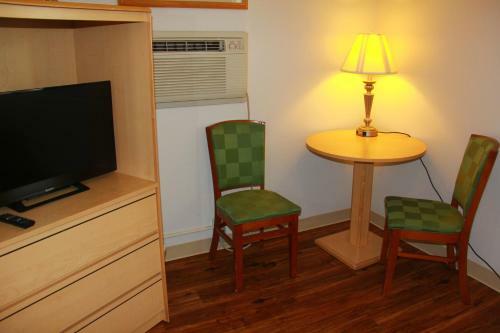 Sunrise Motor Inn