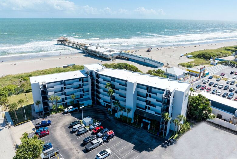 Hotel La Quinta Inn & Suites Cocoa Beach Oceanfront