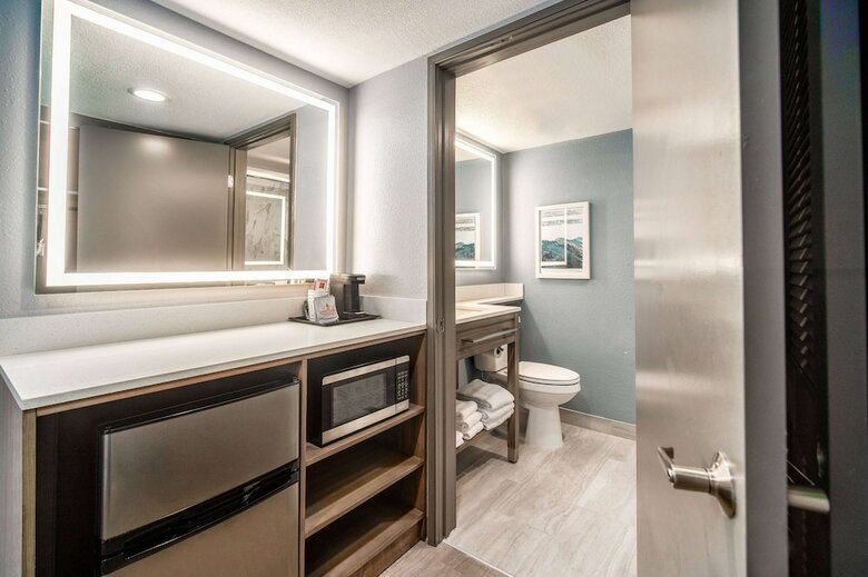 Hotel La Quinta Inn & Suites Cocoa Beach Oceanfront