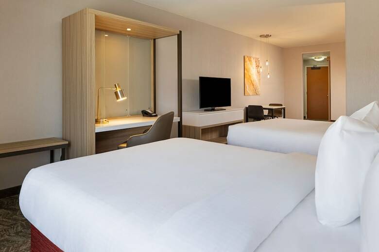 Hotel Comfort Suites Turlock