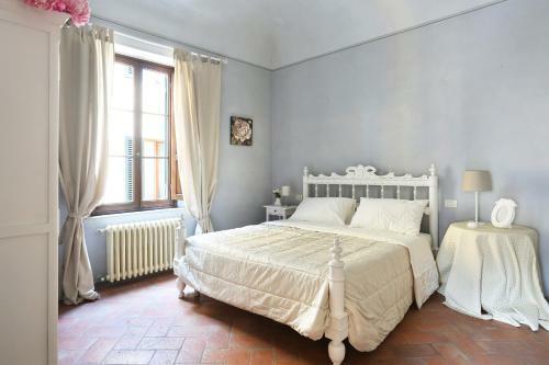 Tuscania Apartments