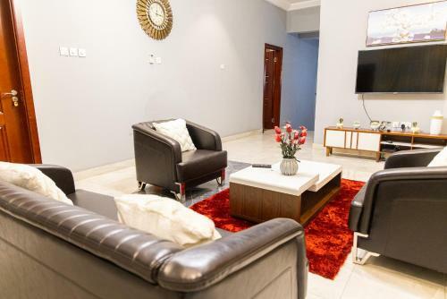 Hostal Luxury 4 Bedroom House In Spintex, Accra