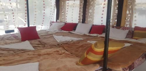 Nile Sunrise Boat For Private Rental