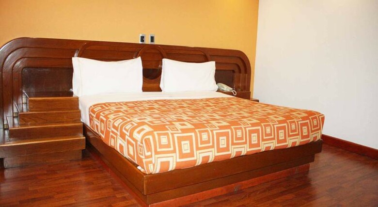 Hotel Escala Siglo XXI