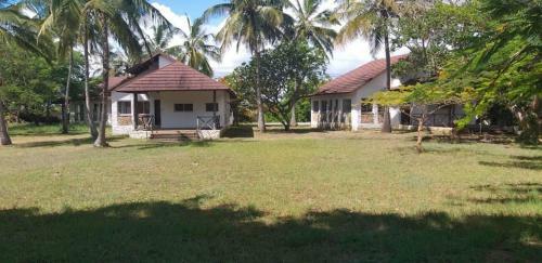Mtwapa Beach Front Villas And Apartments