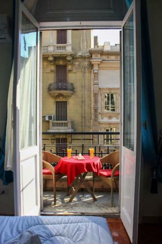 Victory Of Downtown Hotel