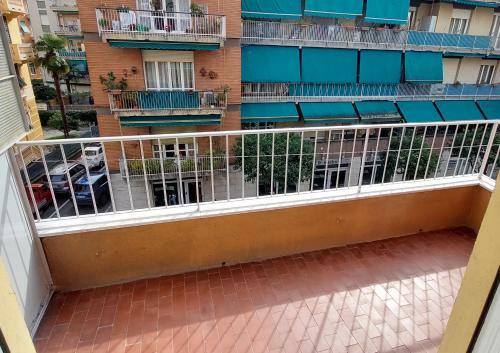 Apartamento Appartamento In Zona Centrale.