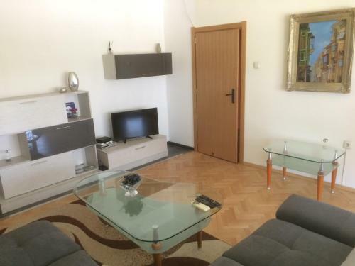 Apartment Marasha