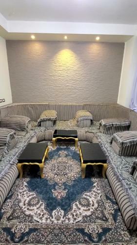Al Mazyona Apartment Comfortable And Spacious, Suitable For Families