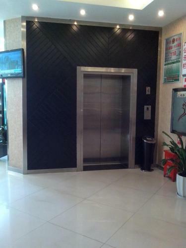 Fairyland Hotel Dongfeng Plaza