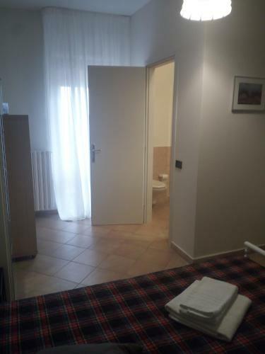 Hostal The Holiday House