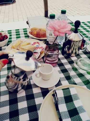 Hostal The Holiday House