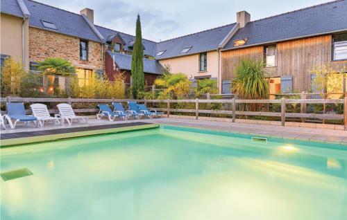 Apartment Cancale 90 With Outdoor Swimmingpool