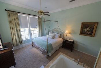 Bed & Breakfast Mosheim Mansion