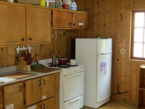 Hi-rampart Creek Hostel