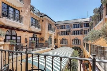 Garden Court Hotel