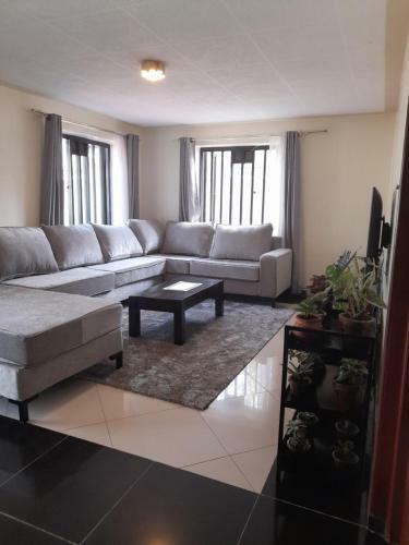 Suzzy Furnished Apartments