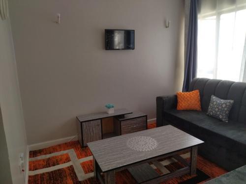 Apartamento Waridi House (w/ Swimming Pool)