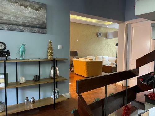 Rpm Holiday House