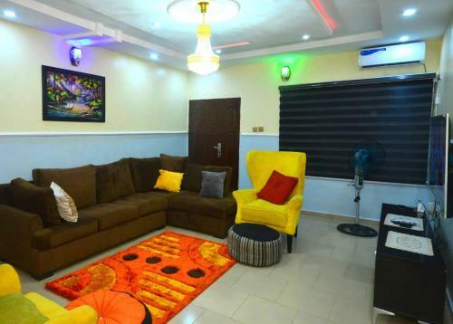 Diamond Service Apartments