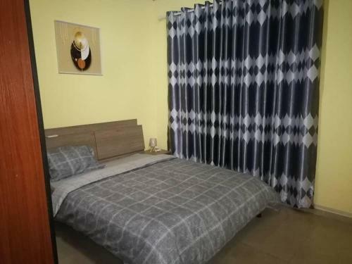 Cheerful 2-bedroom Apartment With Free Parking