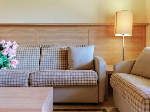Valley-view Holiday Home In Scanno With Garden