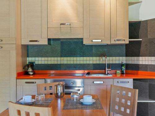 Valley-view Holiday Home In Scanno With Garden
