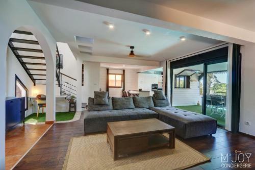 Villa Cardinal ? La Villa Aux Touches Color�es
