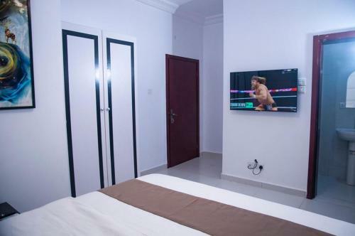 Dew Luxury Service Apartment