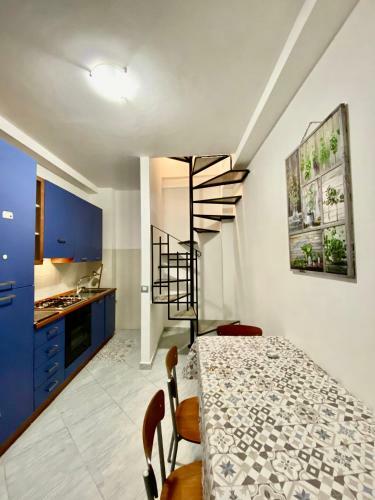 La Casetta In Centro - Holiday House