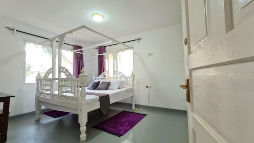 Jahazi Place - Beachfront Apartment