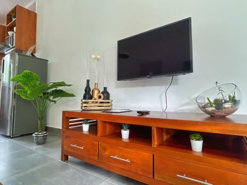 Anv Holiday Apartments