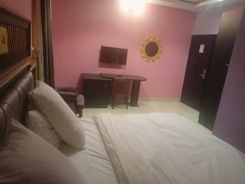 Cm Comfort Hotel