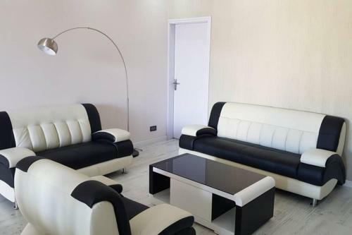Luxury Couples Paradise*ensuite Jacuzzi And Pool