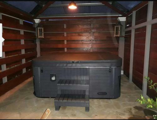"au Petit Bonheur" Villa Cr�ole Avec Jacuzzi